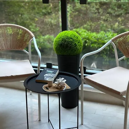 Retro Style With Terrace In Modern 公寓 *